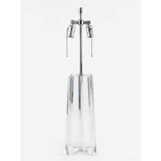 Rare Les Prismatique Lucite Table Lamp, Tall For Sale