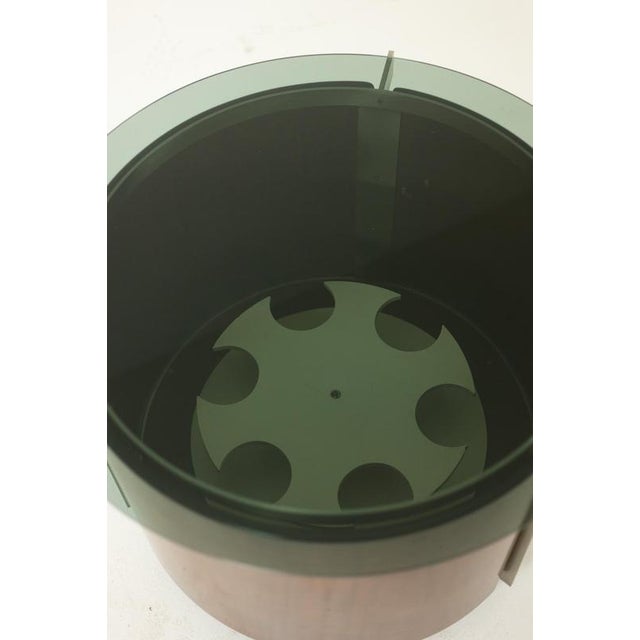 Glass Round Coffee Table with Built-in Bar by Eugenio Gerli for Tecno, 1960 For Sale - Image 7 of 10