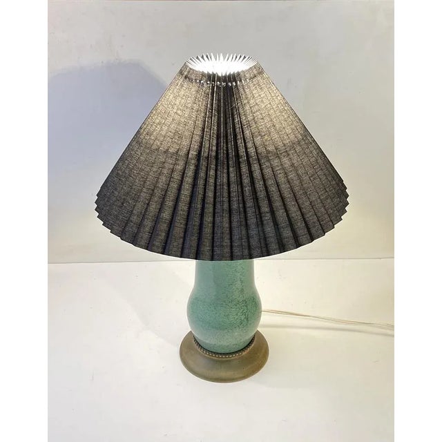 French Green Enamel Gourd Table Lamp in the style of Alexandre Marty, 1920s For Sale - Image 4 of 7