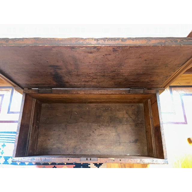 Mid 19th Century Circa 1820-1840 New England Painted Pine Chest For Sale - Image 5 of 13