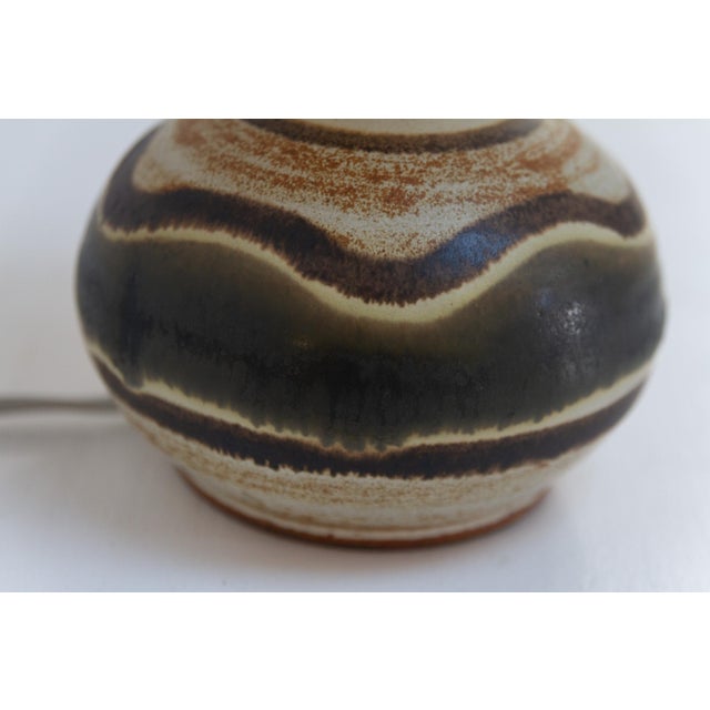 Small Danish Modern Brown Ceramic Table Lamp by Jette Hellerøe, 1960s For Sale - Image 16 of 17