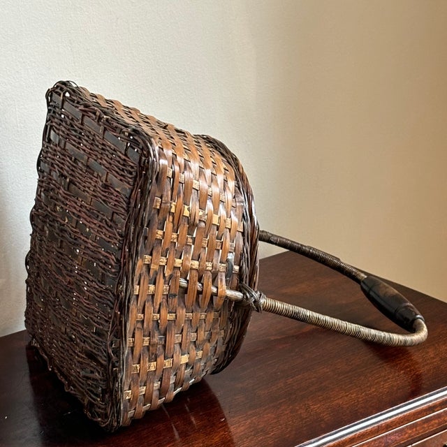 Brown 20th Century Japanese Ikebana Gathering Basket For Sale - Image 8 of 10