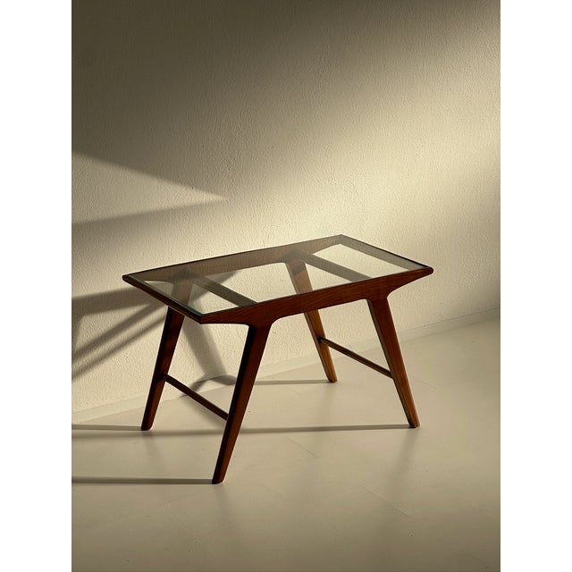 Mid-Century Modern Coffee Table in Crystal and Wood, 1960s For Sale - Image 3 of 8