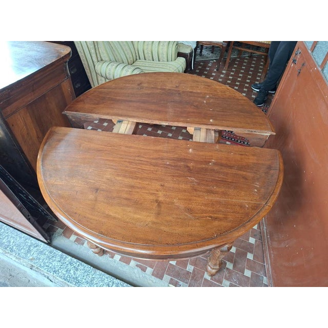 Mid 19th Century Antique Round Extendable Table in Wood, 1850 For Sale - Image 5 of 11