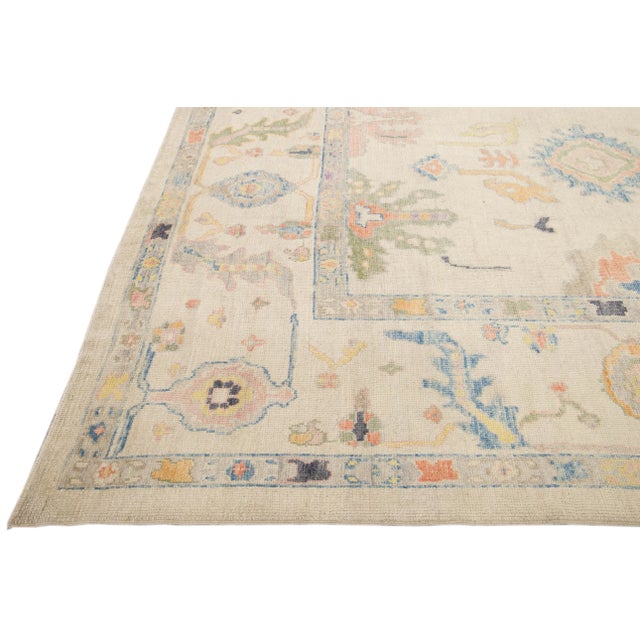 Modern Turkish Oushak Handmade Floral Beige Oversize Wool Rug For Sale - Image 4 of 9
