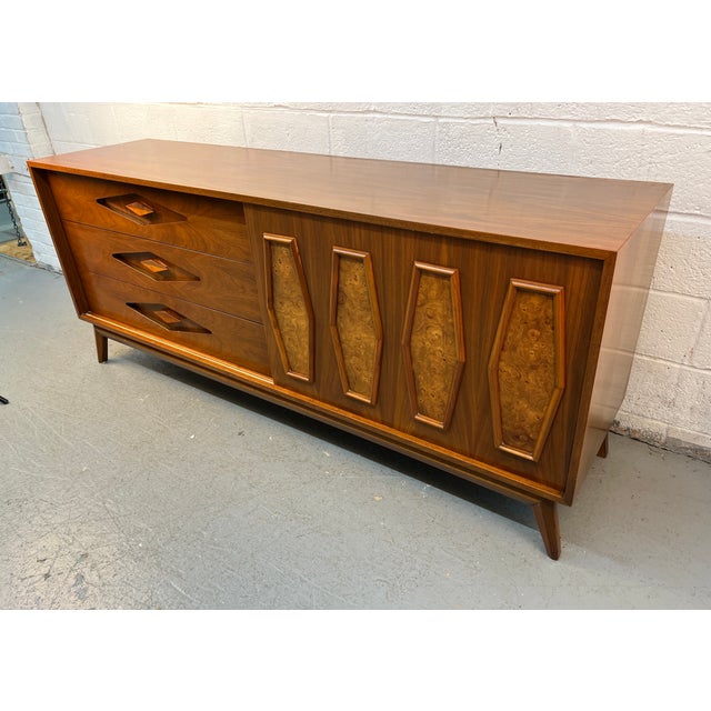 Unique Mid-Century Burl and Walnut Diamond Motif Credenza For Sale - Image 4 of 16