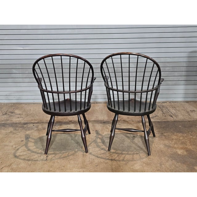 Wood Late 20th Century Pair of d.r. Dimes Sack Back Windsor Arm Chairs Bench Made Black Crackle Finish For Sale - Image 7 of 8