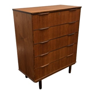 Vintage Danish Modern Teak Five-Drawer Chest by Ejsing Møbelfabrik, Circa 1950s For Sale