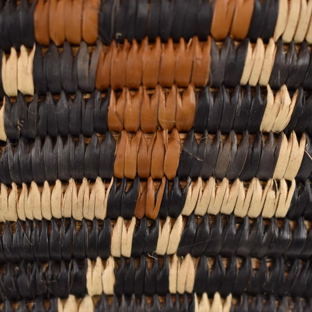 Contemporary Zulu Basket Bowl For Sale In Denver - Image 6 of 9