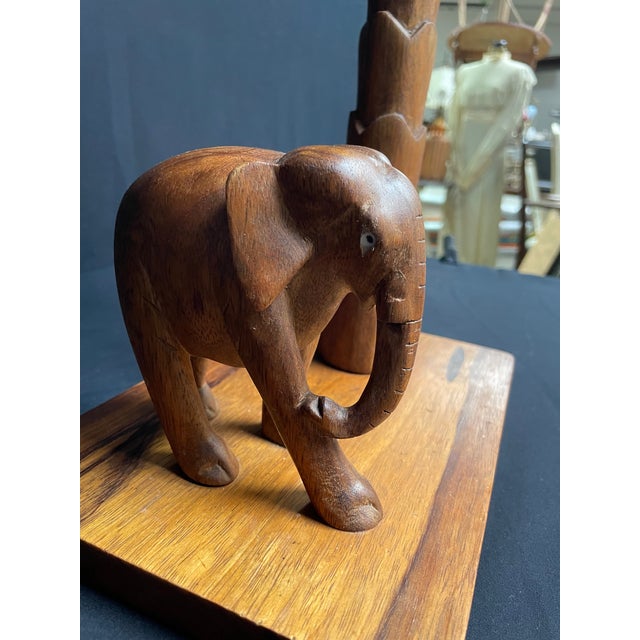 Mid-Century Elephant and Palm Sculptural Table Lamp For Sale In New York - Image 6 of 9