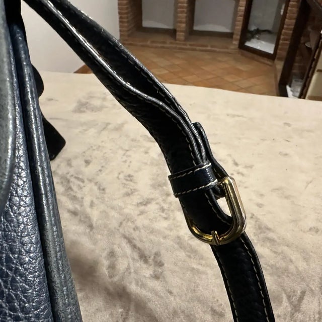 1980s Vintage Blue Leather French Shoulder Bag by Emanuel Ungaro For Sale - Image 13 of 17