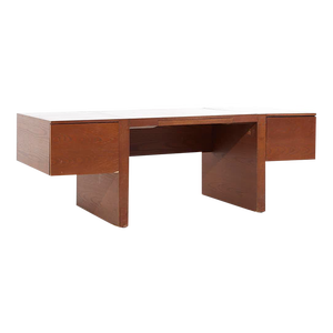 Roger Sprunger for Dunbar Mid Century Executive Oak Desk