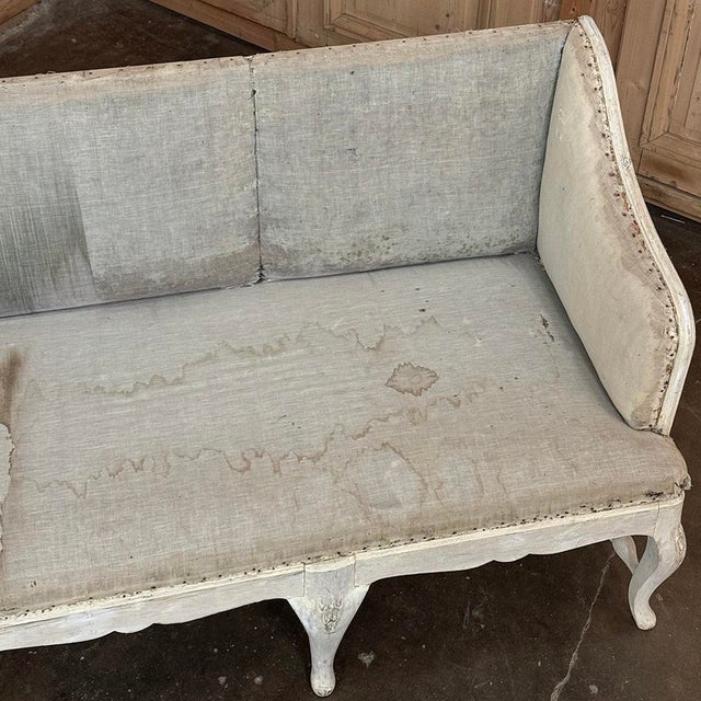 18th Century Swedish Rococo Bench in Hand-Scraped Painted Finish For Sale - Image 17 of 18