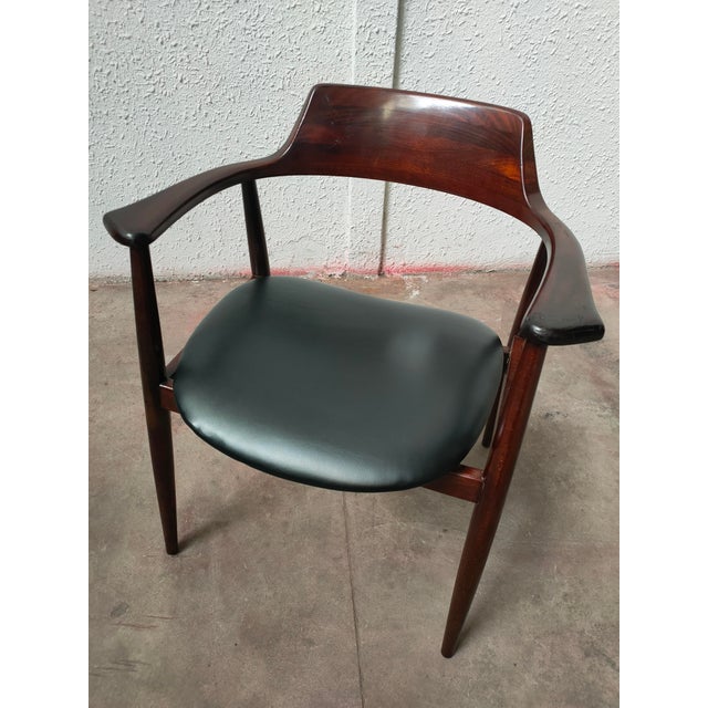 Mid-Century Chair from Sillon AG Barcelona, Spain, 1970, in Very Good conditions. Designed 1970 to 1979 This piece has an...