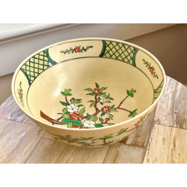 Ceramic Chinese Chinoiserie Apple Blossom Bowl For Sale - Image 7 of 10