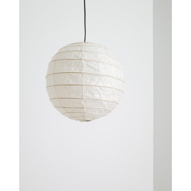Mid-Century Akari 30D Ceiling Lamp Pendant by Isamu Noguchi for Ozeki & Co., Japan, 1970s For Sale - Image 3 of 8