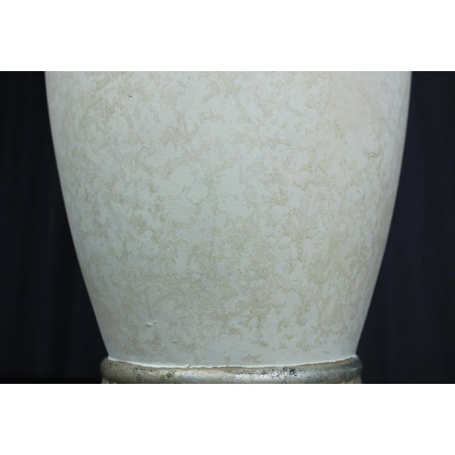 1990s Ceramic Fine Arts Lamps Co. Hand Painted Table Lamp For Sale - Image 10 of 13