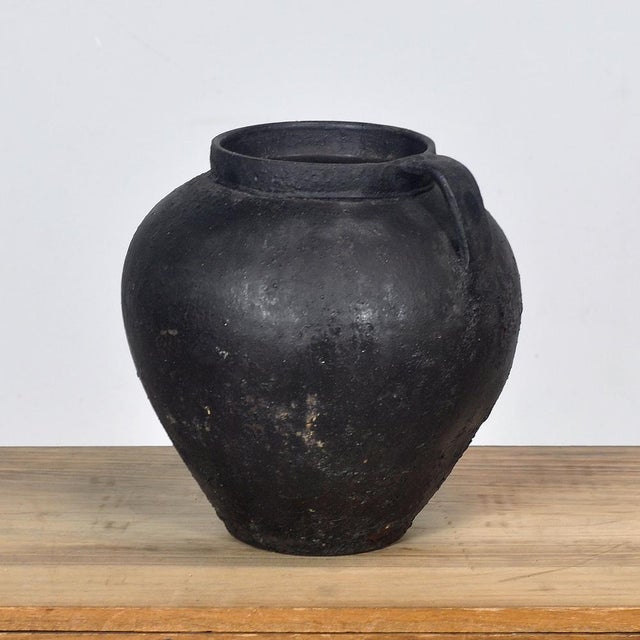 Antique Earthenware Pot from Moldova, 1850s For Sale - Image 6 of 7