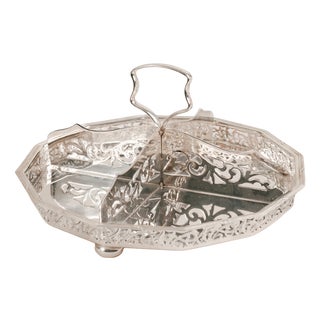 Mid-Century Compartmentalized Appetizer Tray with Handle and Openwork Rim in Silver-Plated Alpaca For Sale