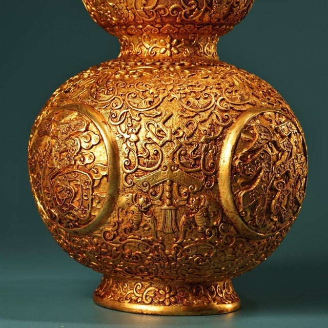 Ornate Vintage Gilt Bronze Double-Gourd Vase - High-Relief Chinoiserie Vessel For Sale - Image 9 of 10
