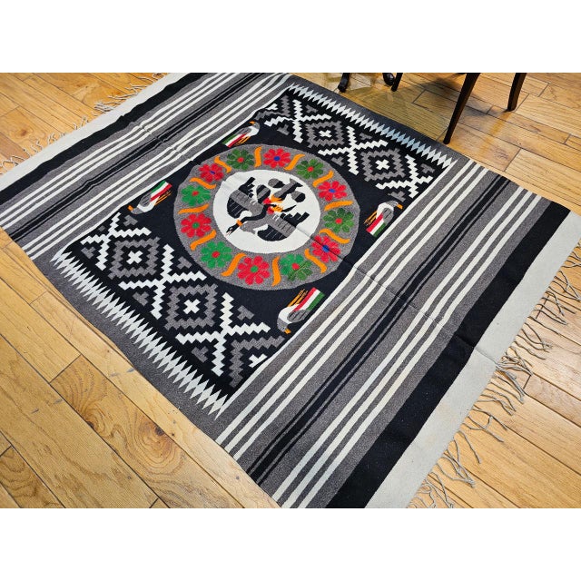Vintage Mexican Serape Kilim Rug, Flat-Woven Medallion Pattern, Gray & Black, 5x7 For Sale - Image 14 of 14