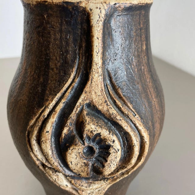 Brutalist Abstract Studio Pottery Vase from Gerhard Liebenthron, Germany, 1980s For Sale - Image 15 of 18