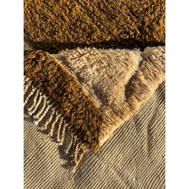 White Vintage Berber Moroccan Rug, 1990 For Sale - Image 8 of 11