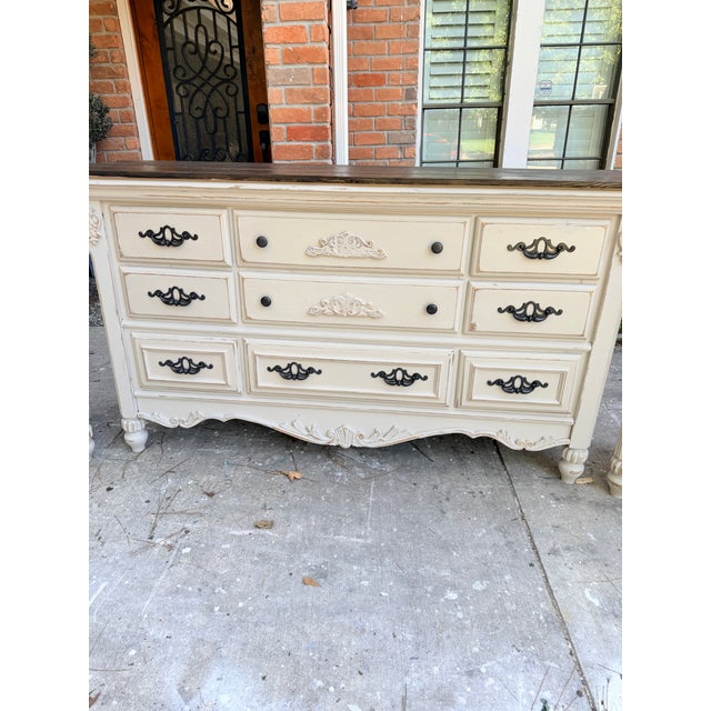 2020s Ornate French Country Linen Bisque Dresser, Trifold Mirror & Nightstands For Sale - Image 5 of 9