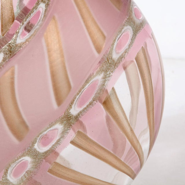 Mid-Century Hand-Blown Amethyst Murano Glass Vase W/ 24k Rose Gold Striations For Sale In New York - Image 6 of 12