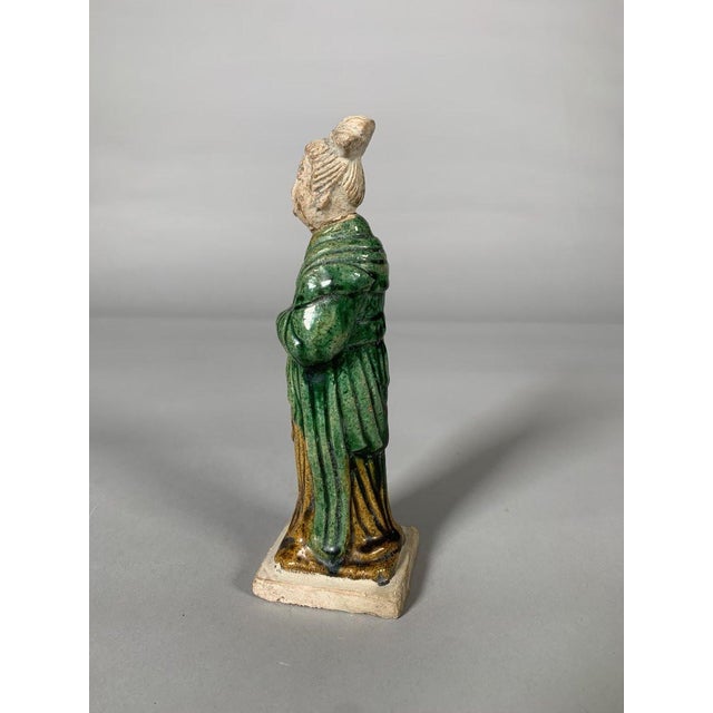 Green Sculpture of a Court Lady, China, Ming Dynasty (1368-1644) For Sale - Image 8 of 8