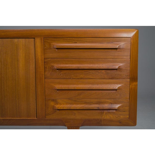 Mid-Century Modern Teak Sideboard by Ib Kofod-Larsen for Faarup Møbelfabrik, 1960s For Sale - Image 3 of 18