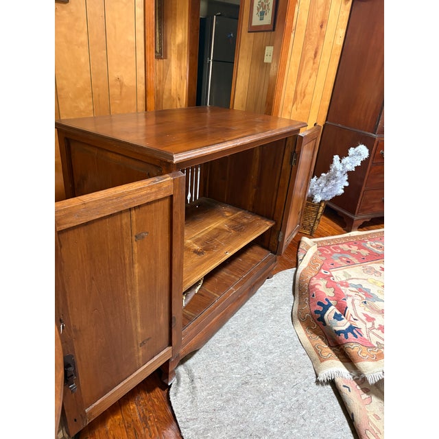 Early 20th Century 19th-Century Centennial American Primitive Pegged Pie Safe / Bread Cabinet For Sale - Image 5 of 8