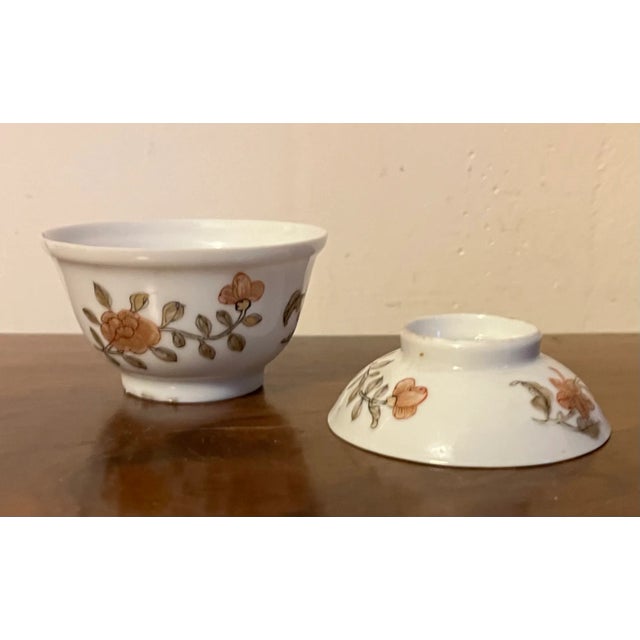 Red Antique 18th Century Chinese Export Porcelain Tea Cup or Bowl and Cover For Sale - Image 8 of 12