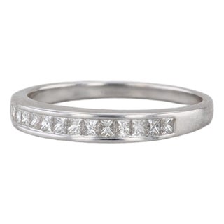 0.39ctw Classic Diamond Wedding Band 18k White Gold Stackable Anniversary Ring, Size 6.75 For Sale