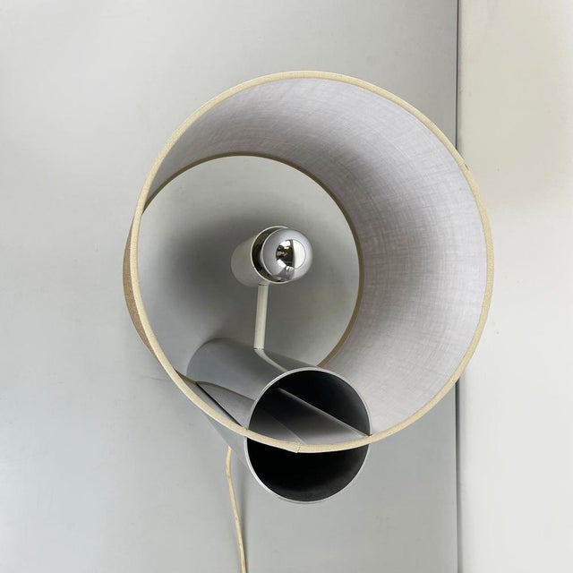 Beige Italian Modern Fluette Table Lamp attributed to Giuliana Gramigna for Quatrifolio, 1970s For Sale - Image 8 of 18