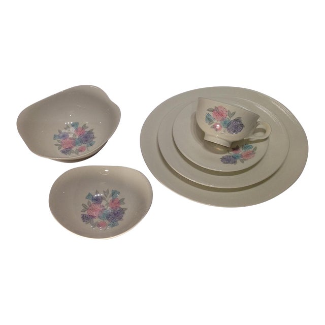 1950's Table Setting by Eva Zeisel - 6 Pieces For Sale