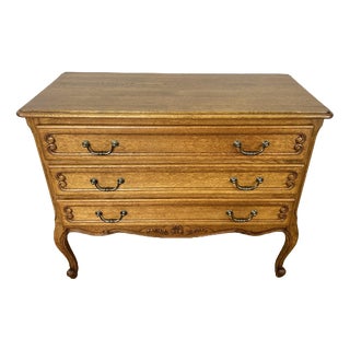 Vintage French Louis Oak Chest of 3 Drawers For Sale