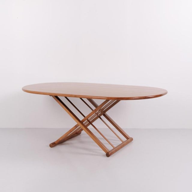 Safari Coffee Table in Light Wood by Andreas Hansen for Haslev Møbelsnedkeri, 1980 For Sale - Image 3 of 11