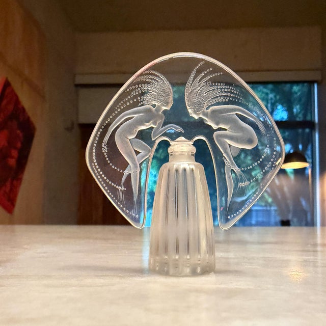 Transparent Lalique Ondines Perfume Bottle, Designed by Marie-Claude Lalique For Sale - Image 8 of 18