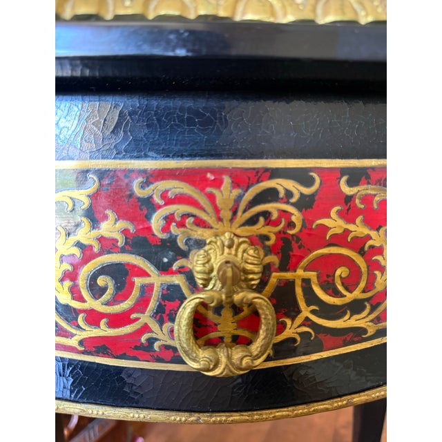 Vintage French Boulle-Style Black Lacquer & Gilt Side Table With Drawer For Sale In Phoenix - Image 6 of 9