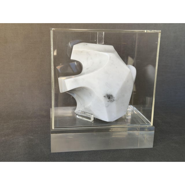 Artist: Alfonso Serrano Marble sculpture measuring 12 x 13.5 x 7.5 cm White dove 5/25 Signed and dated 1973 Sculpture...