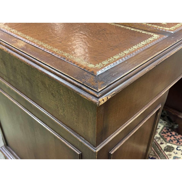 English Desk with Mahogany Pedestals and Leather Top, 1950s For Sale - Image 11 of 18