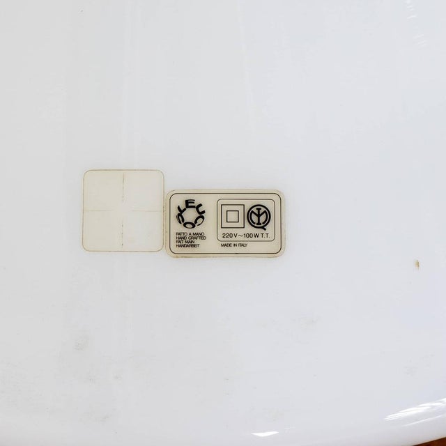 White and Red Glass Table Lamp by Leucos, Italy, 1960s For Sale - Image 4 of 6