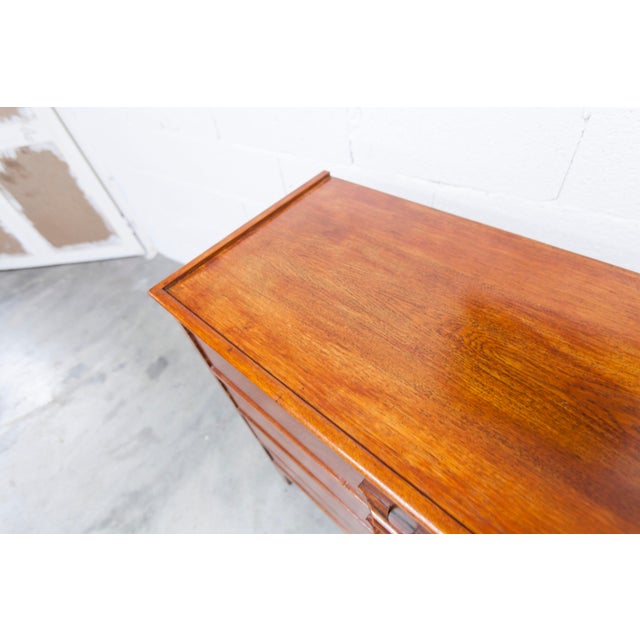 Chest of Drawers in Oak, 1960s For Sale - Image 6 of 18