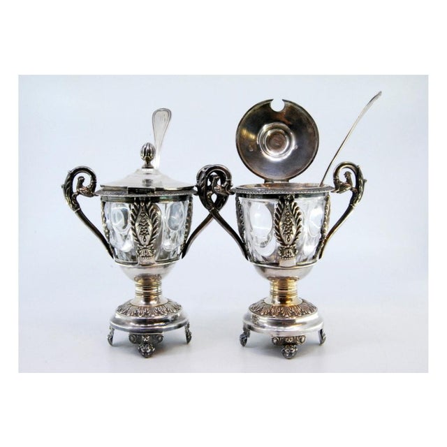 Silver Mustard Pots in Embossed Silver with Palms, Glass Cores and Resting on Claw-Shaped Feet, Set of 2 For Sale - Image 8 of 9