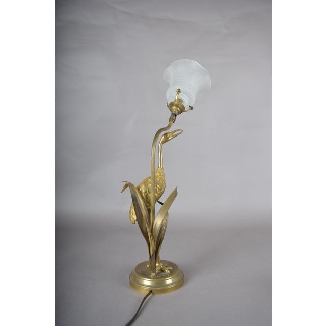 Hollywood Regency Art Deco Gilt Brass Sculpted Crane Table Lamp with Frosted Glass Shade, Europe, 1930s For Sale - Image 3 of 9