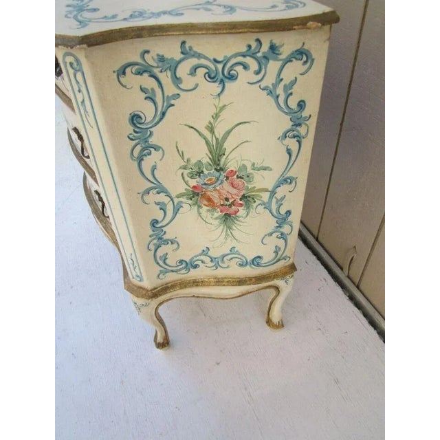 Vintage From 1950s Hand Painted Chest of Drawers 3 Drawer Serpentine Style For Sale - Image 10 of 12