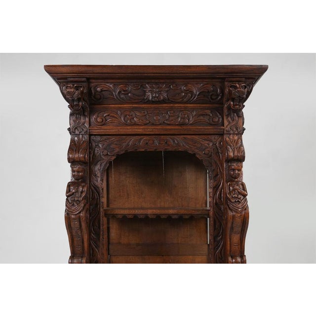 Mid-Century Modern Baroque Style Display Case in Oak, Belgium, 1950s For Sale - Image 3 of 18