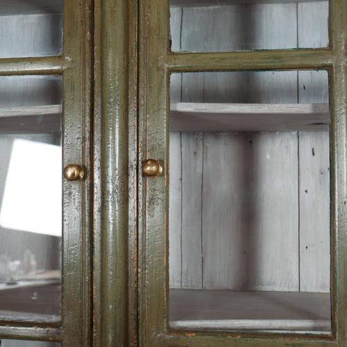 Good late 19th Century west country glazed kitchen dresser. 1890 This piece is designed in the style of the selected...