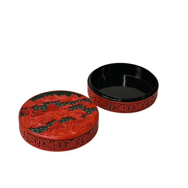 Oriental Asian Black Red Lacquer Round Relief Scenery Accent Box For Sale - Image 10 of 11
